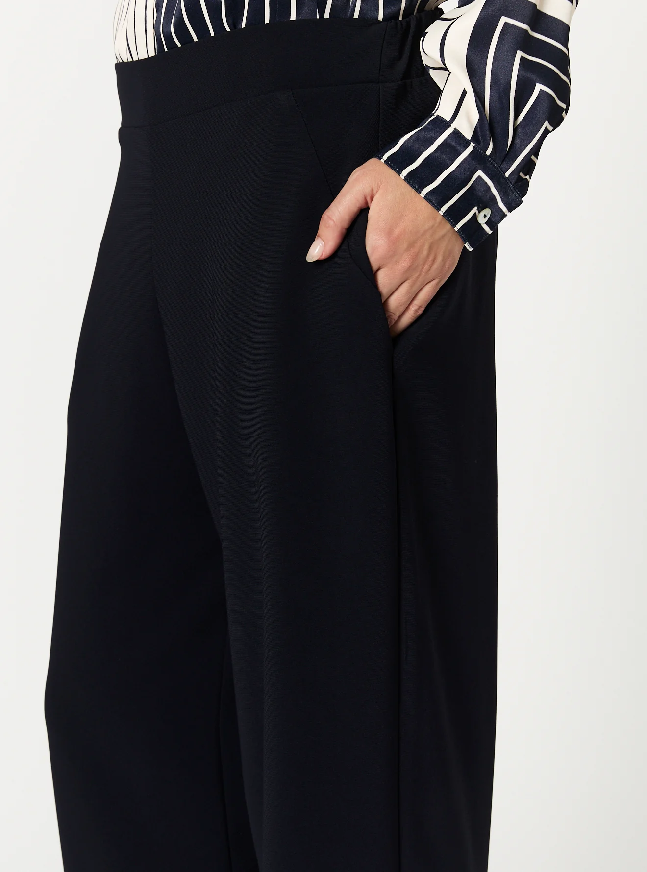 FELICE PANT - Image 5