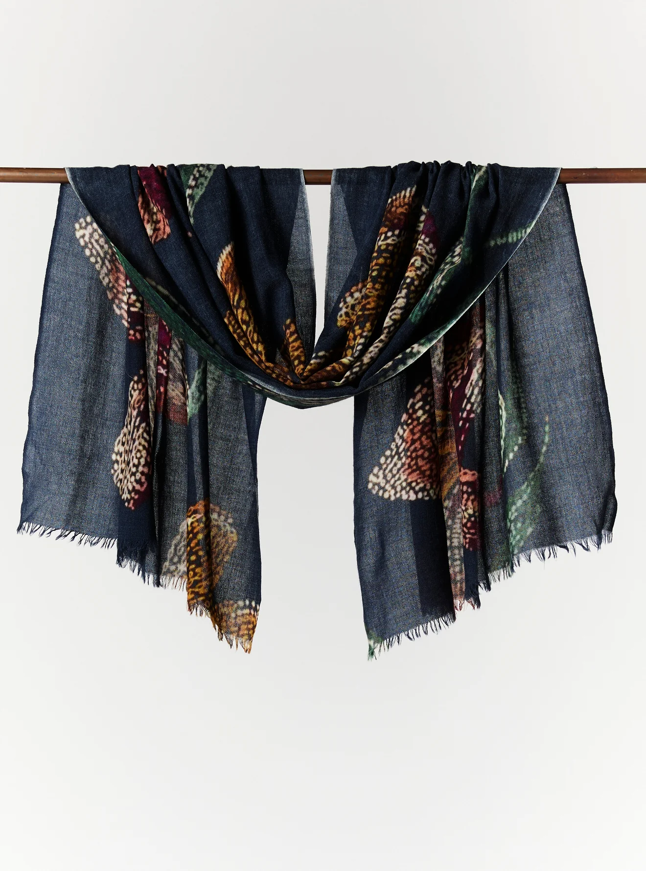 GILDED LILY SCARF - Image 5