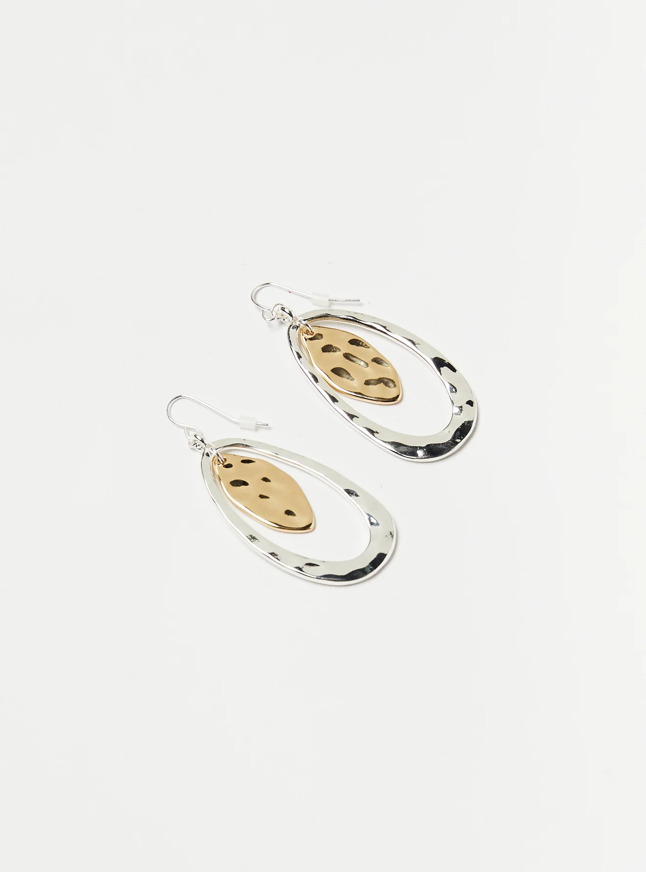 TWO TONE OVAL EARRINGS - Image 2