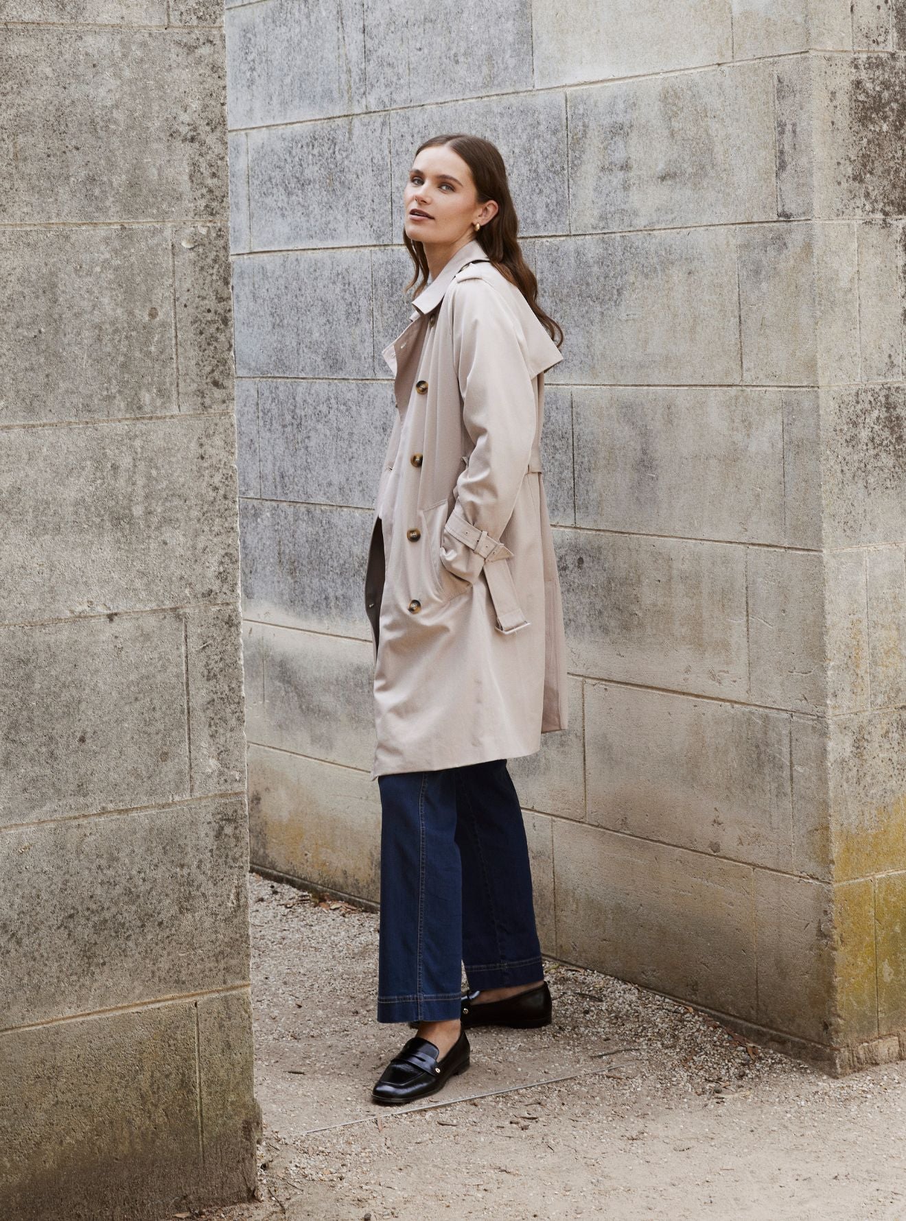 VERITY TRENCH COAT - Image 7